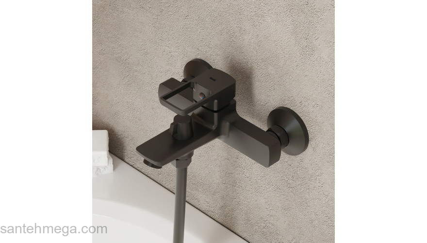 Смеситель для ванны черный матовый Bild IDDIS BILBL00i02WA. Фото