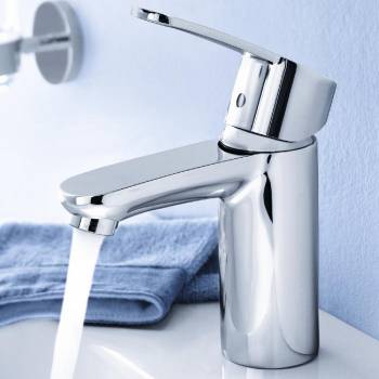 GROHE 2337320E Eurostyle Cosmopolitan Смеситель для раковины, гладкий корпус, с энергосберегающим картриджем - подача холодной воды при центральном положении рычага. Фото