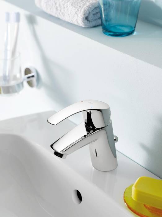 Смеситель для раковины GROHE Eurosmart 23372002. Фото