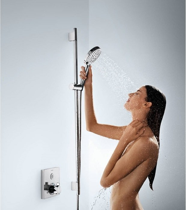 Термостат с запорным вентилем Hansgrohe ShowerSelect 15762000. Фото